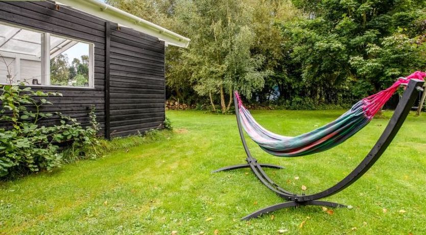 Photo of "Fernandine" - 400m from the sea