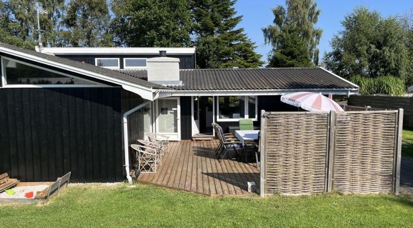 Photo of "Effy" - 600m from the sea