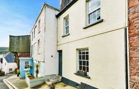 Photo of one-the-green-kingsand