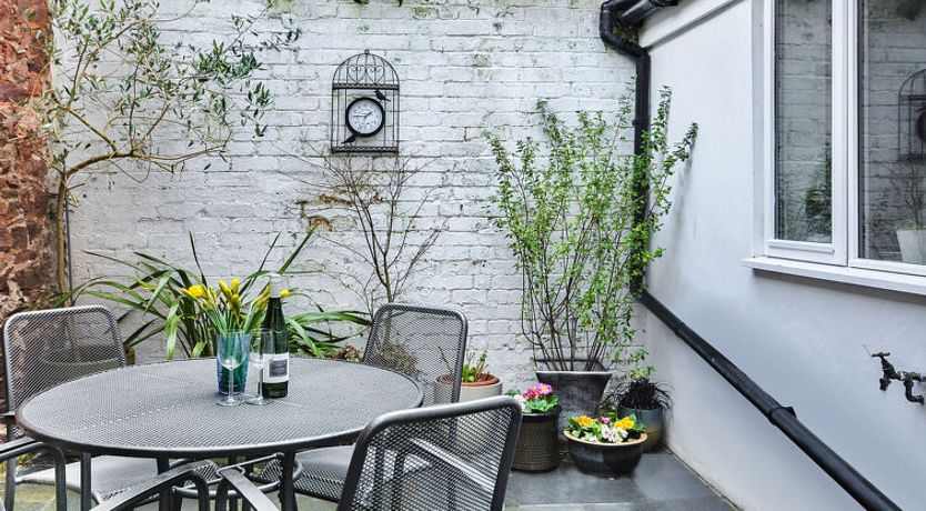 Photo of One The Green, Kingsand