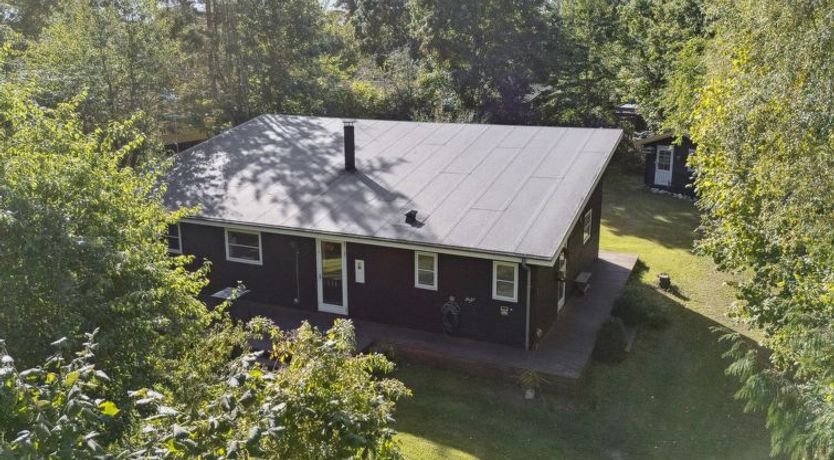 Photo of "Erikke" - 575m from the sea