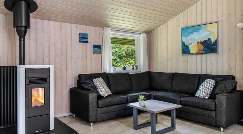 Photo of "Jutta" - 28km from the sea