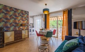 Photo of Le Riviera Apartment 2