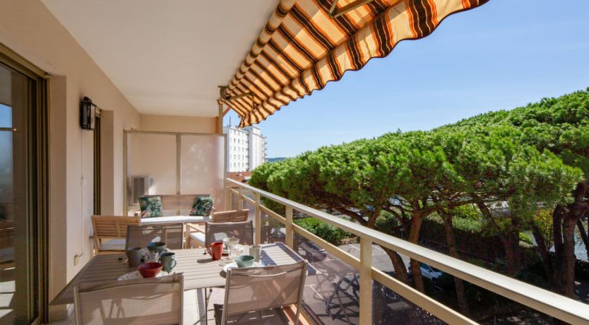 Photo of Le Riviera Apartment 2