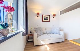 Photo of les-olympiades-apartment-2