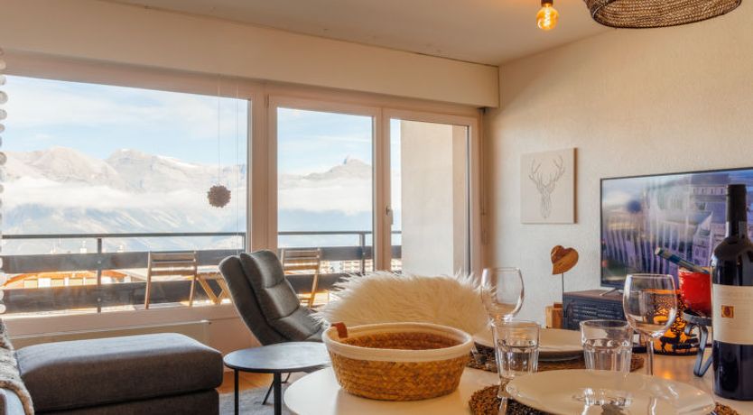 Photo of Olympic FE6 Apartment 10