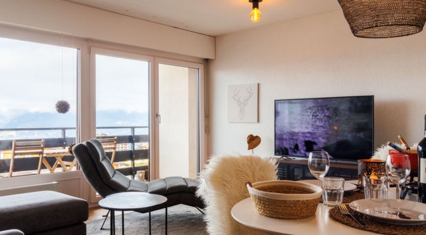 Photo of Olympic FE6 Apartment 10