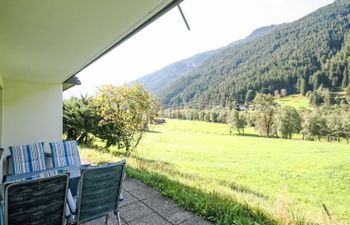 Apartment Kriasi Holiday Home