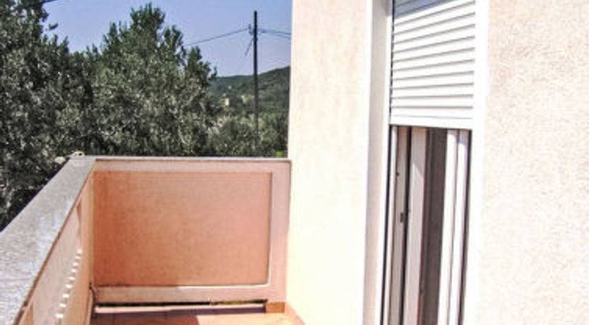 Photo of Beg Apartment 2