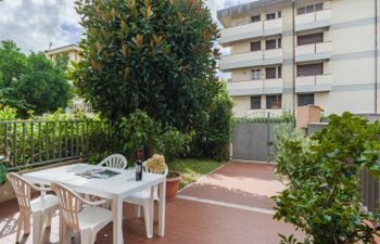 Casa Anna Holiday Home