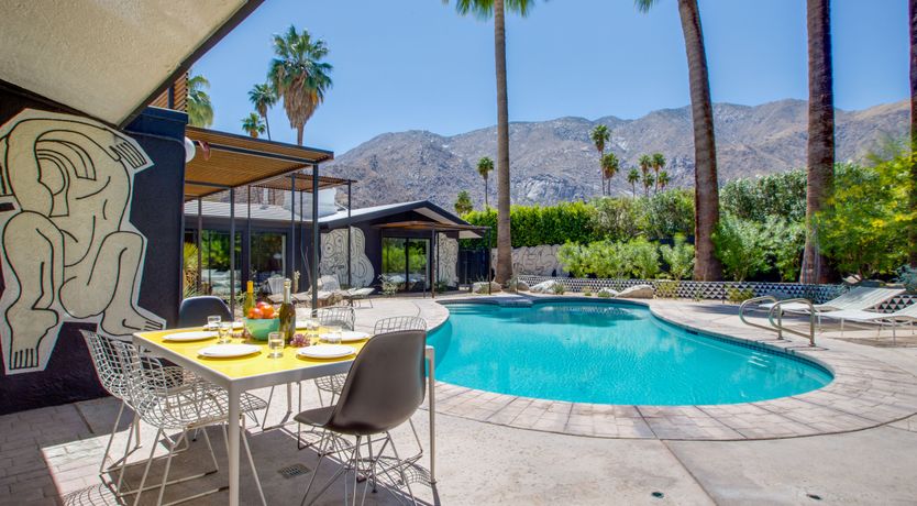 Photo of Craving California