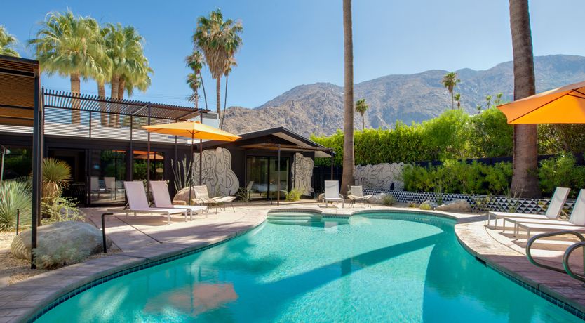 Photo of Craving California