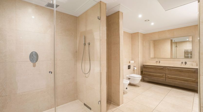 Photo of Elegant Blossom