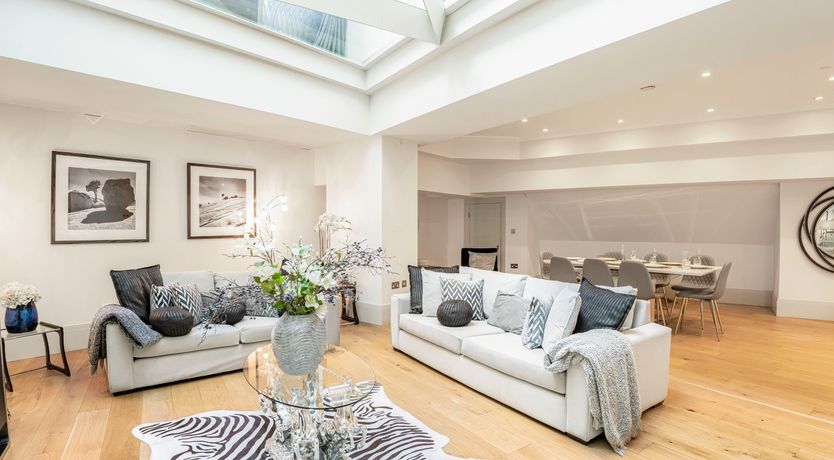 Photo of Elegant Blossom