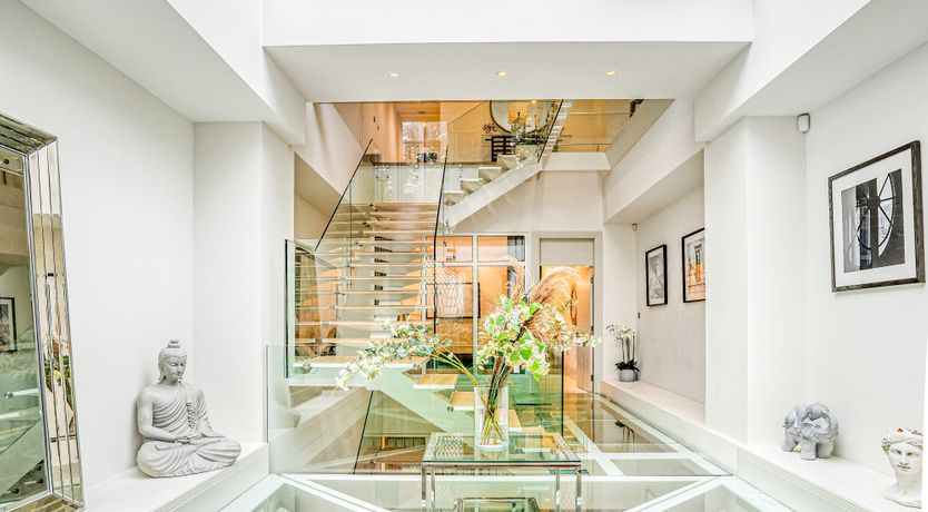 Photo of Elegant Blossom