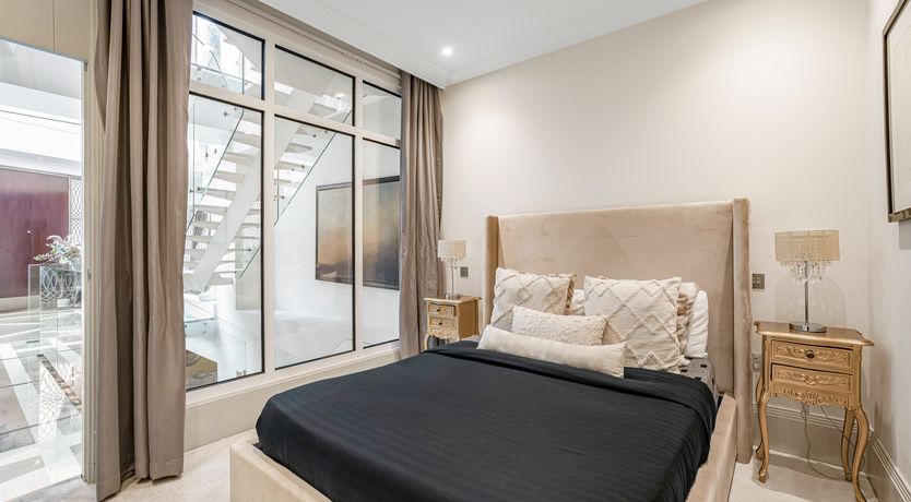 Photo of Elegant Blossom