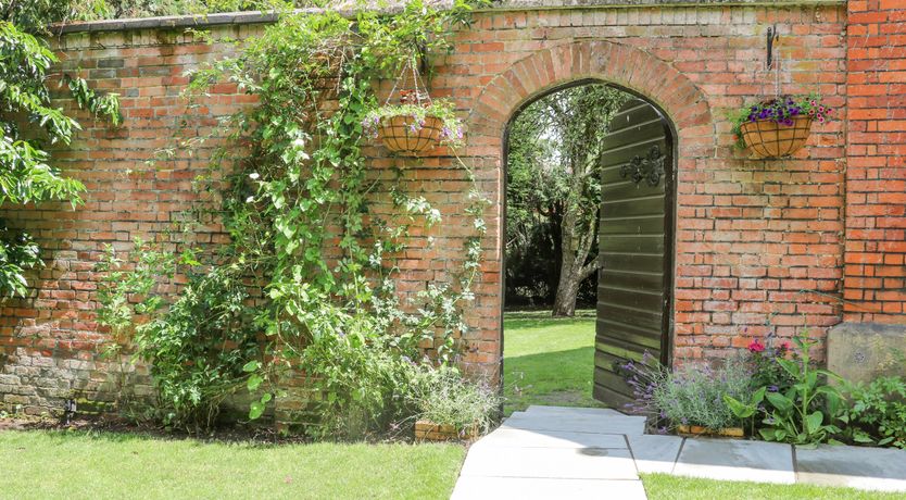 Photo of Grounds Of Green