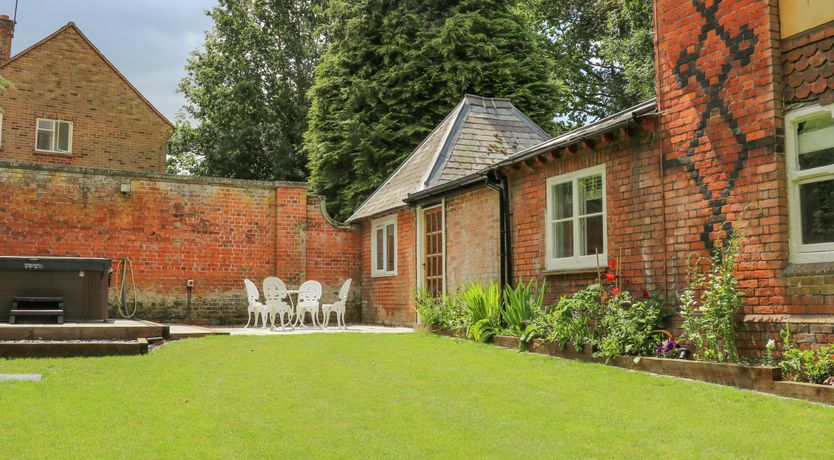 Photo of Grounds Of Green