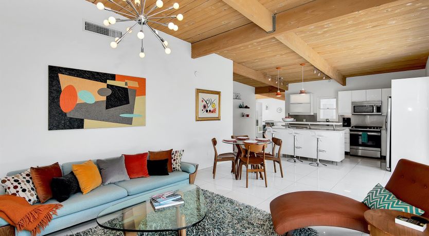 Photo of Butterfly Chic