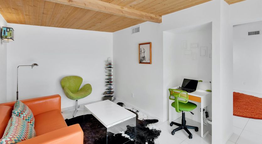 Photo of Butterfly Chic