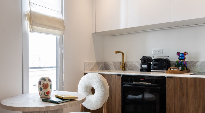 Photo of Paris Embrace