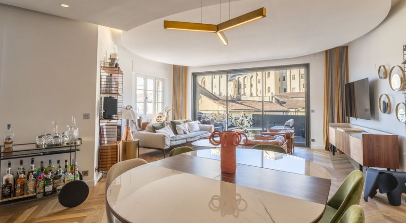 Photo of Elegant Valley