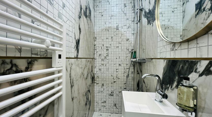 Photo of Avenue's Blossom