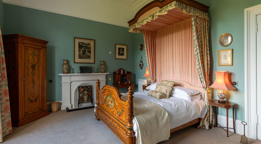 Photo of Renaissance Grandeur