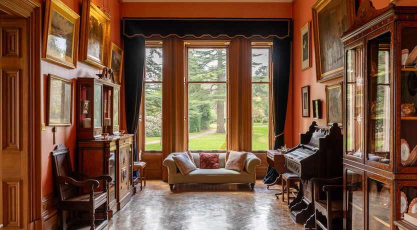 Photo of Renaissance Grandeur