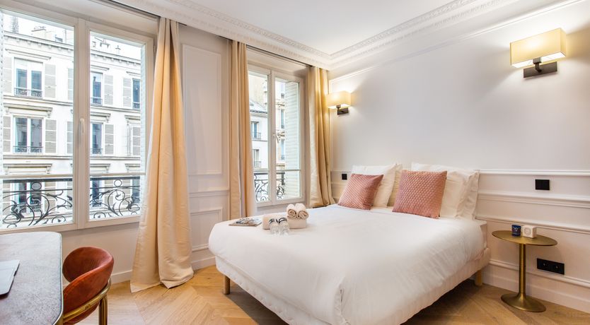 Photo of Parisian Markets & Bakeries