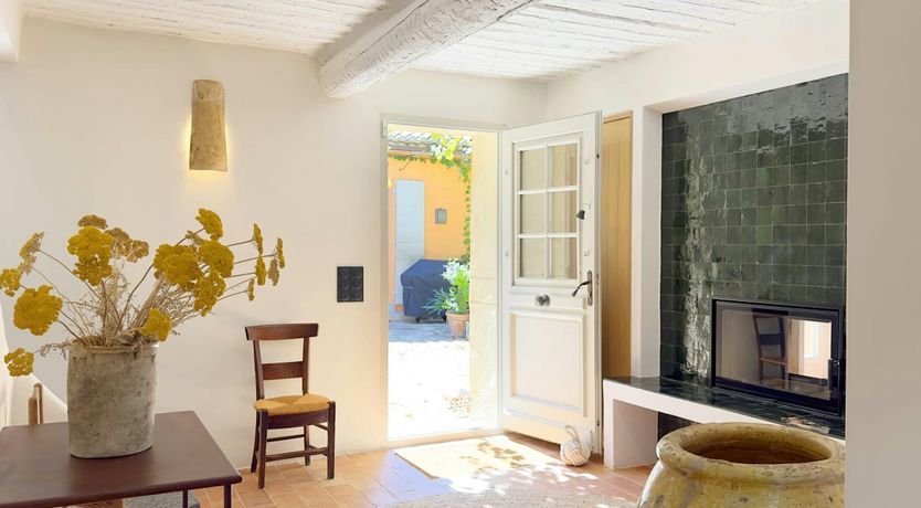 Photo of Scarlet Domain