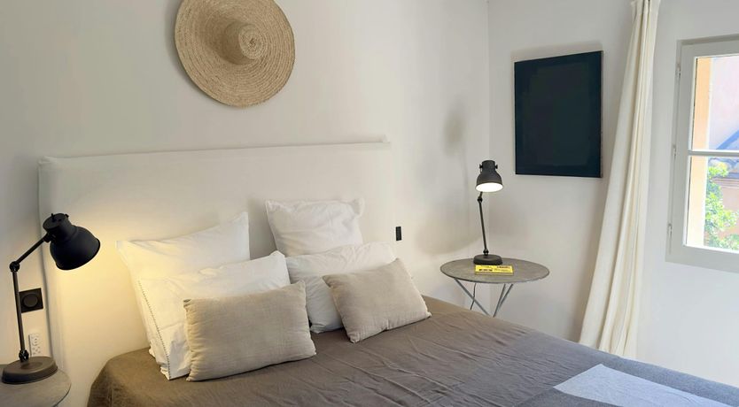 Photo of Scarlet Domain