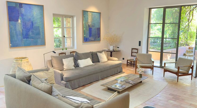 Photo of Scarlet Domain