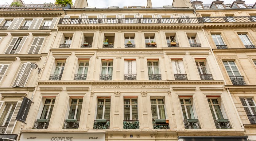 Photo of The Parisian Echo