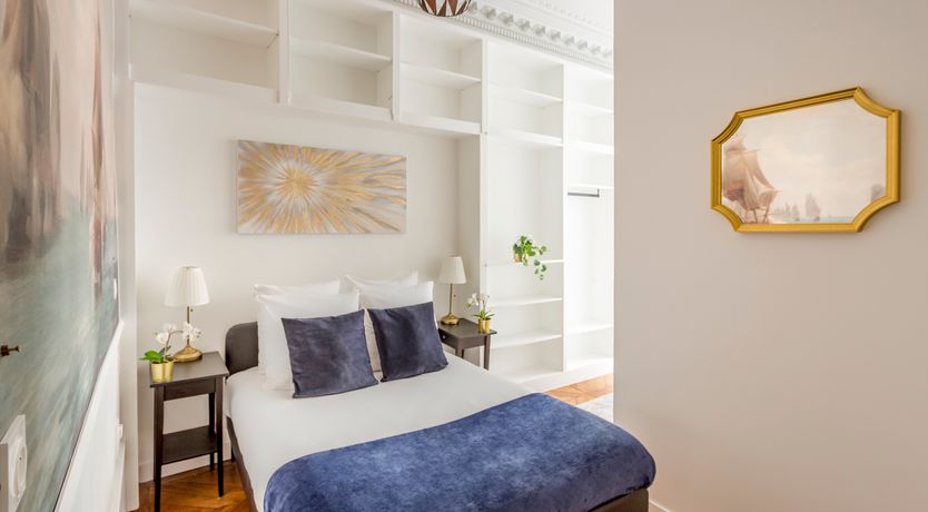 Photo of The Parisian Echo