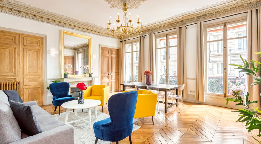 Photo of The Parisian Echo