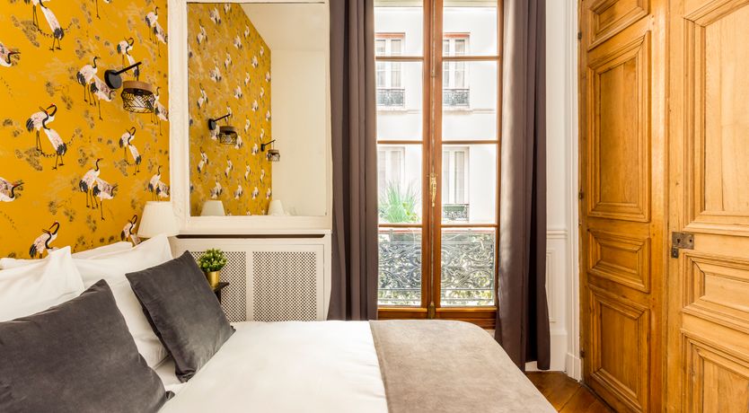 Photo of The Parisian Echo