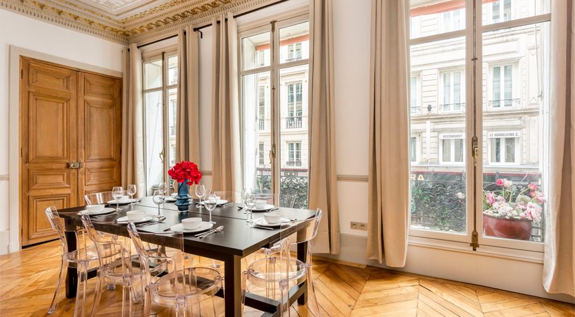 Photo of The Parisian Echo