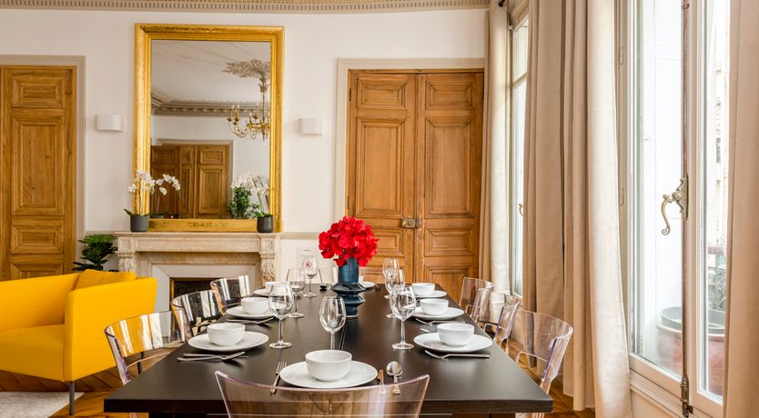 Photo of The Parisian Echo