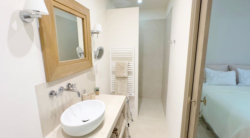 Photo of Provence Bliss