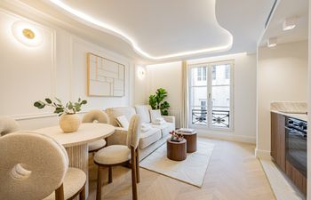 The Parisian Studio Holiday Home