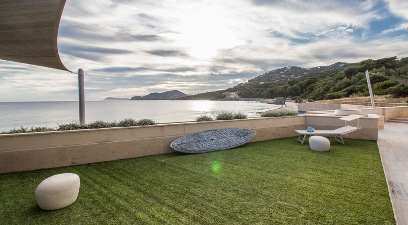 Photo of Sea View Avenue