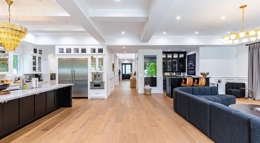 Photo of Tarzana Farmhouse