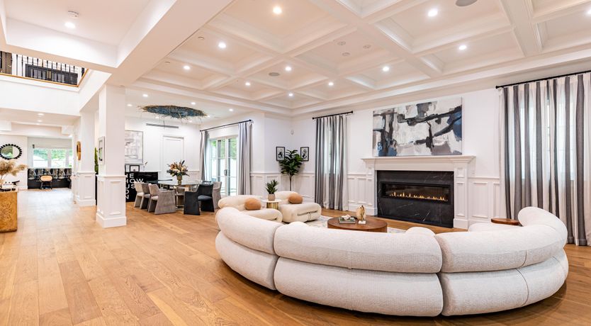 Photo of Tarzana Farmhouse