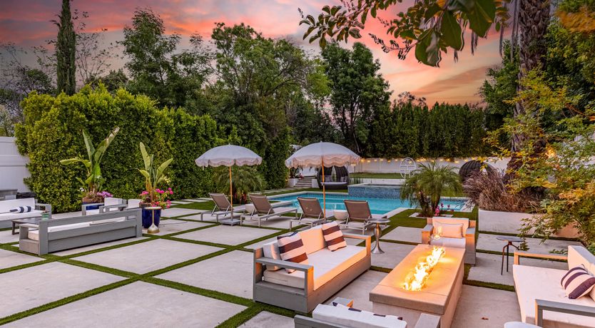 Photo of Tarzana Farmhouse