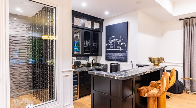 Photo of Tarzana Farmhouse