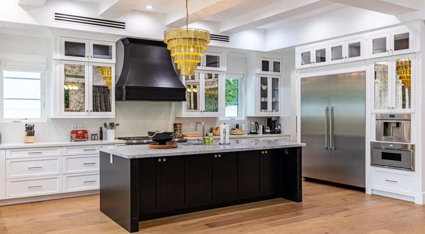 Photo of Tarzana Farmhouse