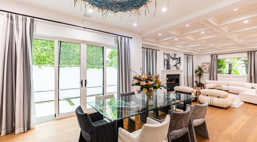 Photo of Tarzana Farmhouse