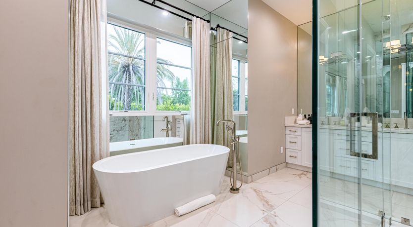 Photo of Tarzana Farmhouse