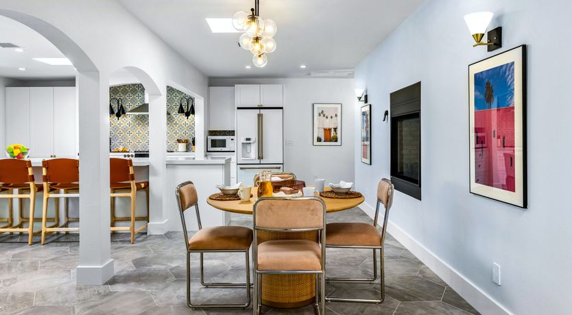 Photo of Palms Whisper